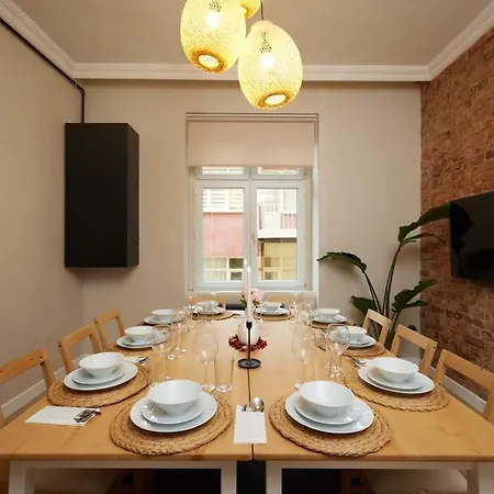 Daire Spacious 6br 3bath Ac In Center - Santur D5-6 İstanbul