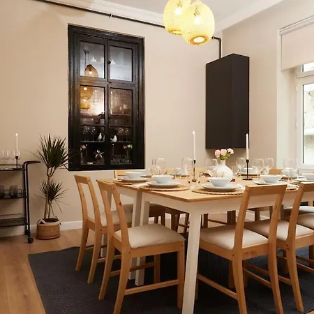 Spacious 6br 3bath Ac In Center - Santur D5-6 Apartment