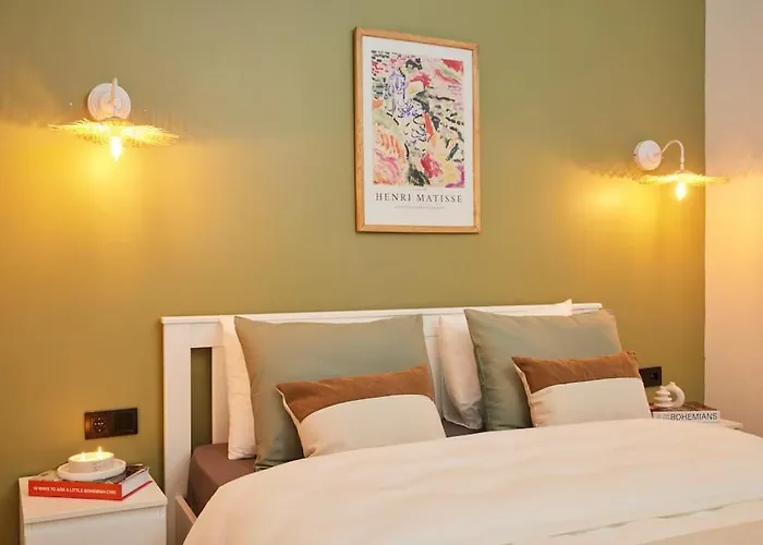 Spacious 6br 3bath Ac In Center - Santur D5-6 아파트