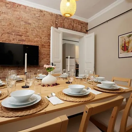 Spacious 6br 3bath Ac In Center - Santur D5-6 Appartement Istanboel
